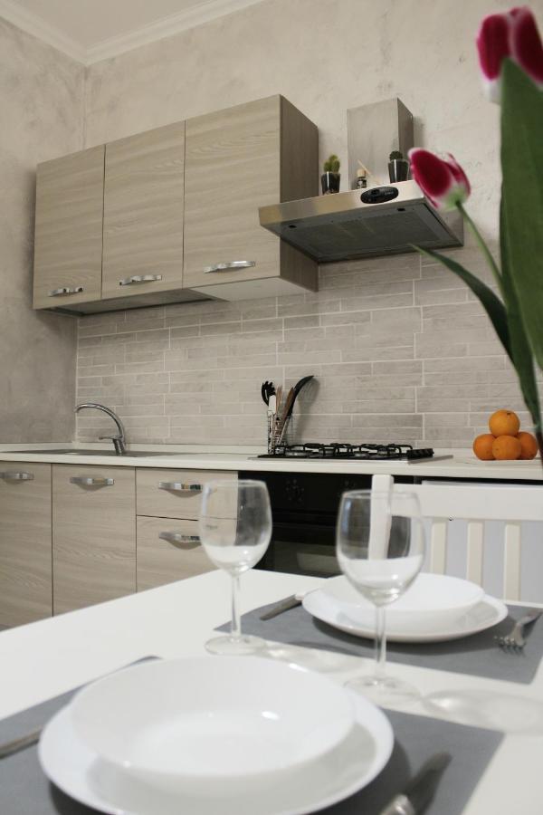 Cozy House Villa ติโวลี ภายนอก รูปภาพ